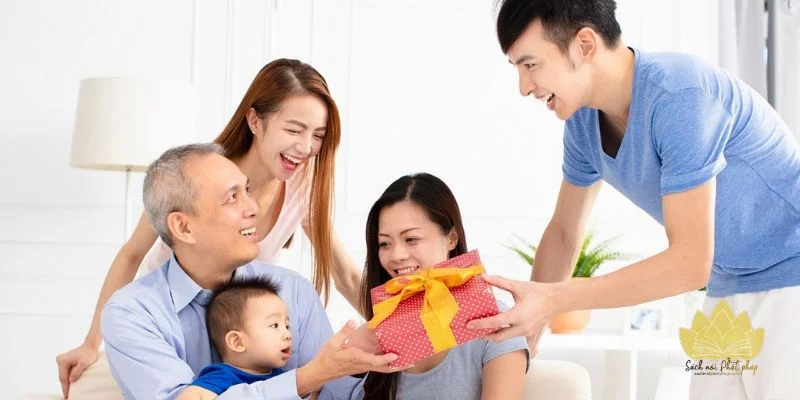 Sai lầm thường gặp khi thể hiện lòng hiếu kính