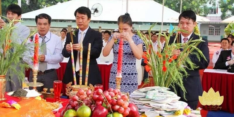 Bài văn khấn Thổ Công chuẩn dễ đọc và thực hành