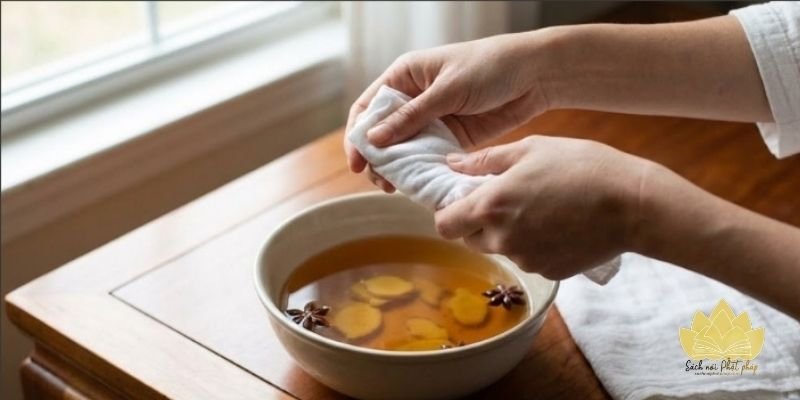 Chuẩn bị lễ vật và dụng cụ đầy đủ trước khi lau dọn