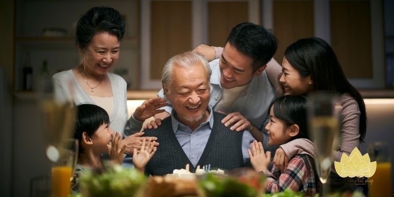 Giữ không khí gia đình hòa thuận trong ngày giỗ