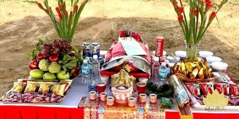 Mâm lễ cúng thần linh trước khi khởi công xây dựng