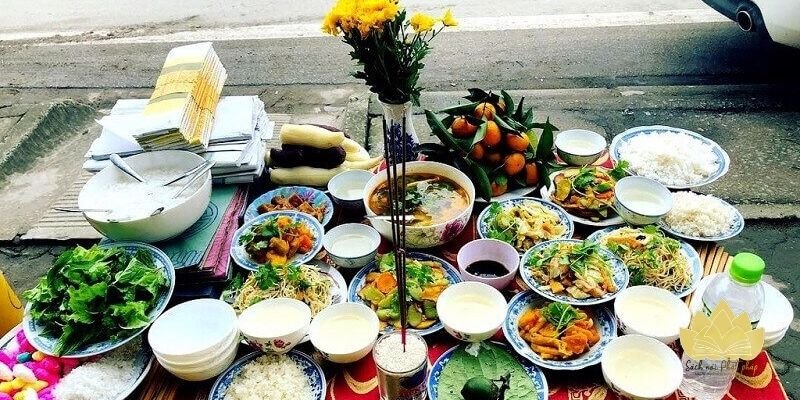 Mâm lễ cúng Thổ Công đầy đủ hương hoa và trái cây