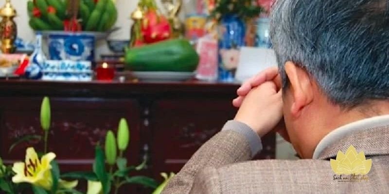 Tưởng nhớ tổ tiên nuôi dưỡng lòng biết ơn sâu sắc